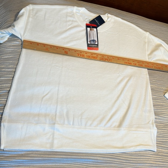 Lucky Brand Women’s Crewneck Pullover Soft Knit Sweater marshmallow NWT - Picture 3 of 12